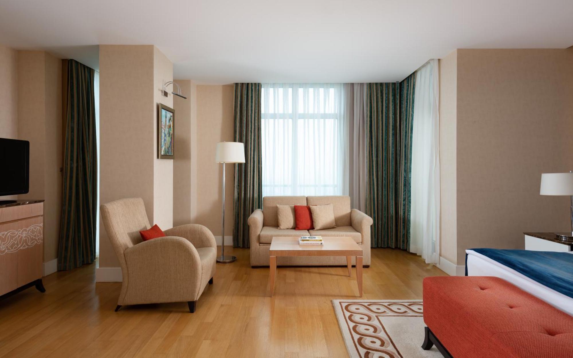 Badamdar Hotel And Residences Baku Bagian luar foto